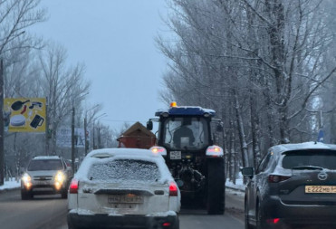 ПОГОДА РАДУЕТ БАЛАШОВЦЕВ ПРЕДНОВОГОДНИМ СНЕГОПАДОМ