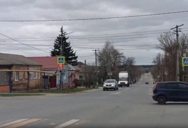 НА ПЕРЕКРЕСТКЕ УЛИЦ УРИЦКОГО И ПУГАЧЕВСКАЯ ЗАРАБОТАЛ НОВЫЙ СВЕТОФОР