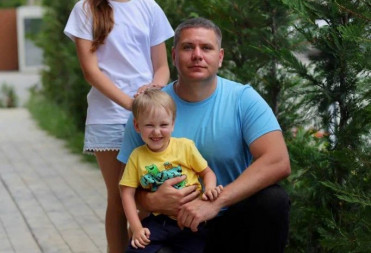 Депутат облдумы Алексей Кольцов поздравил всех отцов с праздником