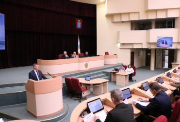 Комитет рекомендовал Саратовской областной Думе согласовать кандидатуры Михаила Исаева и Василия Котова