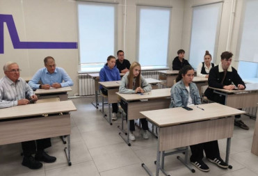 БАЛАШОВЦЫ НАПИСАЛИ СПОРТИВНЫЙ ДИКТАНТ