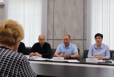 МИХАИЛ ЗАХАРОВ ПРОВЕЛ ЛИЧНЫЙ ПРИЕМ ГРАЖДАН