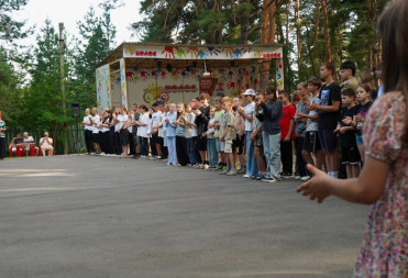 В ЛАГЕРЕ «КОЛОС» БАЛАШОВСКОГО РАЙОНА СТАРТОВАЛА ТРЕТЬЯ СМЕНА