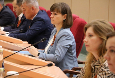 Одним из главных вопросов повестки сегодняшнего заседания областной Думы стало принятие очередных поправок в бюджет области на текущий год