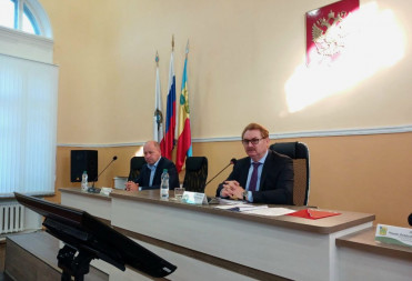 На собрании Павел Петраков представил новых глав муниципальных образований