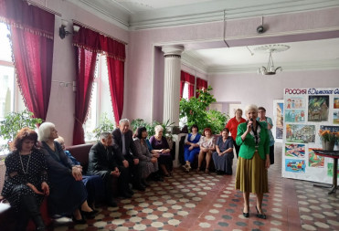 ЖЕНСКИЙ ПРАЗДНИК В КИНОТЕАТРЕ «ПОБЕДА»