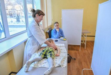 ГУБЕРНАТОР РОМАН БУСАРГИН ПОЗДРАВИЛ МЕДИЦИНСКИХ РАБОТНИКОВ САРАТОВСКОЙ ОБЛАСТИ