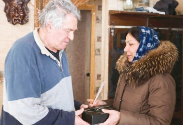 В ЛЕСНОВСКОМ МУНИЦИПАЛЬНОМ ОБРАЗОВАНИИ ПОЗДРАВИЛИ ВЕТЕРАНА-АФГАНЦА