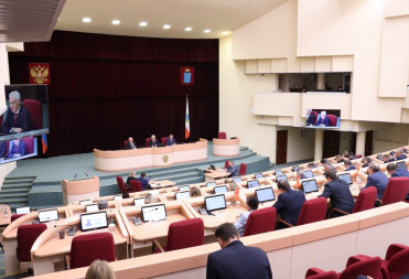 КАДРОВЫЕ РЕШЕНИЯ И ПОДГОТОВКА К ОТОПИТЕЛЬНОМУ СЕЗОНУ: ЧТО ОБСУДИЛИ ДЕПУТАТЫ ОБЛАСТНОЙ ДУМЫ