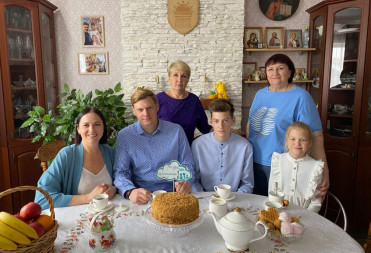 Семья Каретниковых из села Репное Саратовской области участвует в конкурсе «Это у нас семейное».