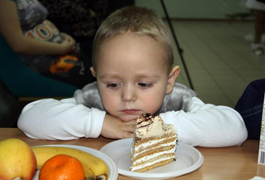 ЕСТЬ МНОГО МАНДАРИНОВ – ВРЕДНО!