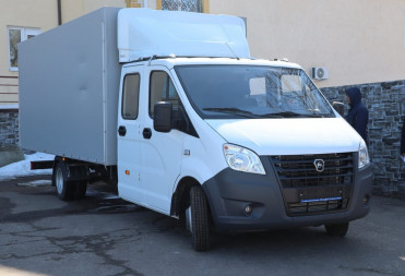 БАЛАШОВСКИЙ ДРАМТЕАТР ПОЛУЧИЛ НОВЫЙ ГРУЗОВОЙ АВТОМОБИЛЬ