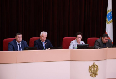 Алексей Антонов призвал Фонд микрокредитования увеличивать охват отраслей экономики