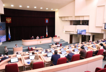 Комитет областной Думы выдвинул кандидата в квалификационную комиссию при адвокатской палате