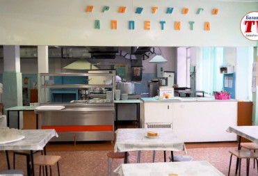 ШКОЛЬНОЕ ПИТАНИЕ ПОД ПРИЦЕЛОМ: ПРОВЕРЯЕМ, ЧТО НА ТАРЕЛКЕ У БАЛАШОВСКИХ ШКОЛЬНИКОВ