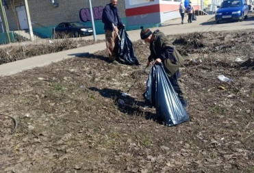 КОММУНАЛЬНЫЕ СЛУЖБЫ ПРОДОЛЖАЮТ ПРОВОДИТЬ РАБОТЫ ПО СОДЕРЖАНИЮ ГОРОДСКИХ ТЕРРИТОРИЙ