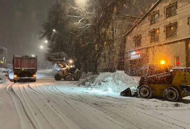 На региональных дорогах работает более 270 единиц снегоуборочной техники