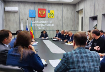 НОВАЯ РАБОЧАЯ НЕДЕЛЯ НАЧАЛАСЬ С ПЛАНЕРНОГО СОВЕЩАНИЯ