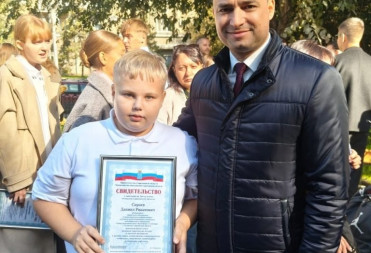 ЮНЫЙ РОБОТОТЕХНИК ИЗ БАЛАШОВА ЗАНЕСЕН НА ОБЛАСТНУЮ ДОСКУ УСПЕХА