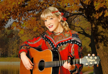 В БАЛАШОВЕ ВЫСТУПИТ ЛЕГЕНДА ОТЕЧЕСТВЕННОЙ МУЗЫКИ ЖАННА БИЧЕВСКАЯ