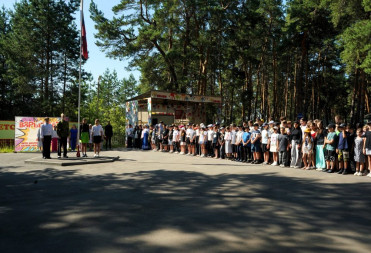 ПАРАД ЮНЫХ ЗВЕЗД В «КОЛОСЕ»: ПОДВЕДЕНЫ ИТОГИ «ЛЕТНЕЙ МОЗАИКИ – 2025»