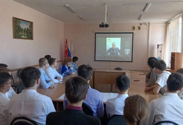 В Балашове полицейские и общественники проводят профилактические мероприятия в рамках первого этапа Общероссийской антинаркотической акции «Сообщи, где торгуют смертью»