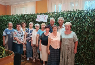 ЗА ПОЛГОДА СЕРЕБРЯНЫЕ ВОЛОНТЕРЫ ИЗ БАЛАШОВА СПЛЕЛИ 250 МАСКИРОВОЧНЫХ СЕТЕЙ