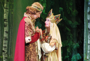 «Финист — Ясный сокол» на балашовской сцене