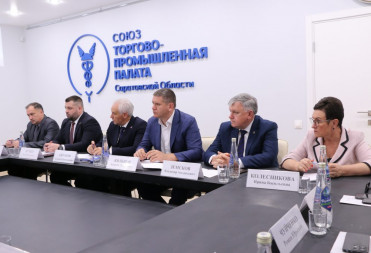 Депутаты увидели потребность в системной поддержке промышленности Саратовской области