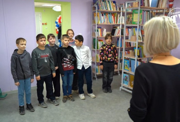 В ДНИ КАНИКУЛ ШКОЛЬНИКИ ОТПРАВИЛИСЬ В КУЛЬТУРНО-ПРОСВЕТИТЕЛЬСКИЙ ЦЕНТР
