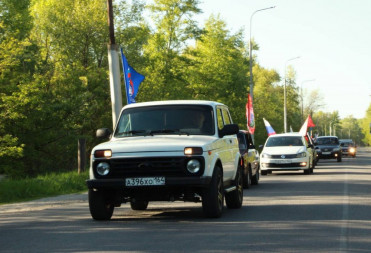 Регпарламент готов пересесть на российские автомобили