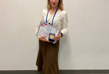 ВОСПИТАТЕЛЬ ИЗ БАЛАШОВА ЕКАТЕРИНА ГУРБАНОВА ЛАУРЕАТ ФЕДЕРАЛЬНОГО «ПЕДАГОГИЧЕСКОГО ДЕБЮТА»