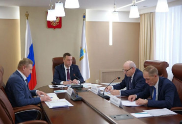 РОМАН БУСАРГИН О РЕМОНТАХ В ШКОЛАХ САРАТОВСКОЙ ОБЛАСТИ