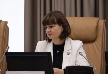 Мария Усова с коллегами-депутатами усомнилась в законности приватизации социальных объектов в „лихих 90-х“