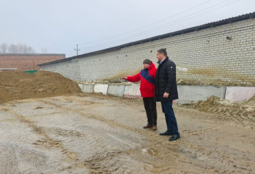 ДЕПУТАТ АЛЕКСЕЙ КОЛЬЦОВ ПОСЕТИЛ БАЛАШОВСКОЕ КОММУНАЛЬНОЕ ПРЕДПРИЯТИЕ