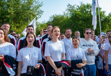 Работающая молодежь шести предприятий представила Саратовскую область в общественном проекте ПФО «МолоТ»