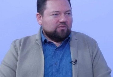 Политолог Бирюлин: в праймериз “Единой России” победили местные и сильные