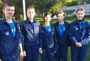 КОМАНДА ИЗ 12 ШКОЛЫ БАЛАШОВА ПОКАЗАЛА НАВЫКИ В СПАСАТЕЛЬНЫХ СОРЕВНОВАНИЯХ