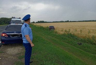 БАЛАШОВСКИЕ ПРОКУРОРЫ УСТАНАВЛИВАЮТ ОБСТОЯТЕЛЬСТВА АВАРИИ С УЧАСТИЕМ ДЕТЕЙ