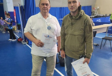 БАЛАШОВСКИЕ ВЕТЕРАНЫ СВО ОТЛИЧИЛИСЬ НА ОБЛАСТНЫХ СОРЕВНОВАНИЯХ