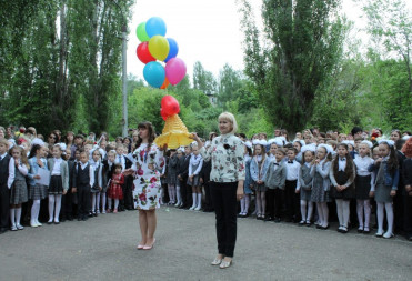 УТВЕРЖДЕНЫ ДАТЫ «ПОСЛЕДНИХ ЗВОНКОВ» И ШКОЛЬНЫХ ВЫПУСКНЫХ