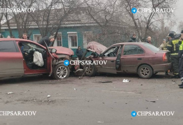 ТРИ ЧЕЛОВЕКА ПОСТРАДАЛИ В ДТП НА ГАГАРИНА