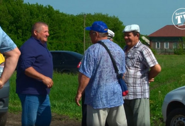 ПОСЕЛОК КОННЫЙ БАЛАШОВСКОГО РАЙОНА ОТМЕТИЛ ВЕКОВОЙ ЮБИЛЕЙ