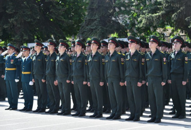 ГУБЕРНАТОР РОМАН БУСАРГИН ПОЗДРАВИЛ СОТРУДНИКОВ РОСГВАРДИИ С ПРОФЕССИОНАЛЬНЫМ ПРАЗДНИКОМ