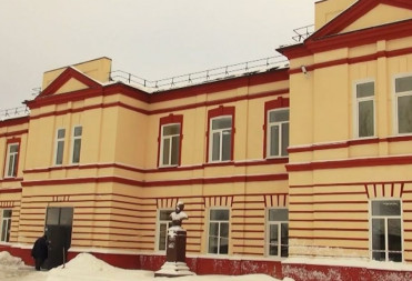 Проверяющие нашли незаполненные документы по организации питания в балашовской школе