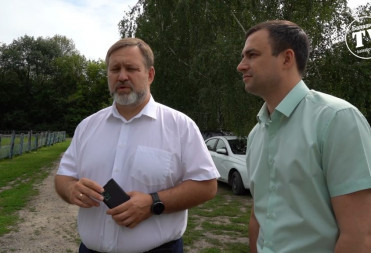 ГЛАВА БАЛАШОВСКОГО РАЙОНА ОЛЕГ ДУБОВЕНКО ПОСЕТИЛ С РАБОЧИМ ВИЗИТОМ СЕЛО ПАДЫ ОКТЯБРЬСКОГО МО