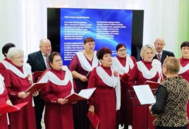 Пенсионер уголовно-исполнительной системы Саратовской области приняла участие в памятном патриотическом концерте, посвященном Дню воинской славы России