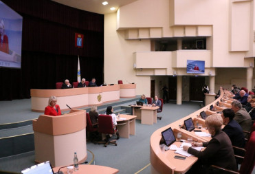 В Саратовской области увеличено финансирование на строительство школ и жилье для детей-сирот